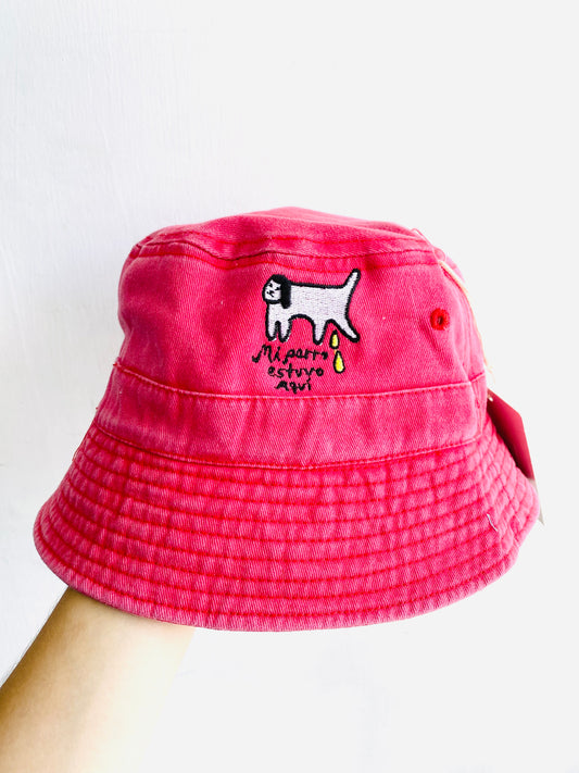 Aburrida Bucket Hat “Mi perro estuvo aquí”